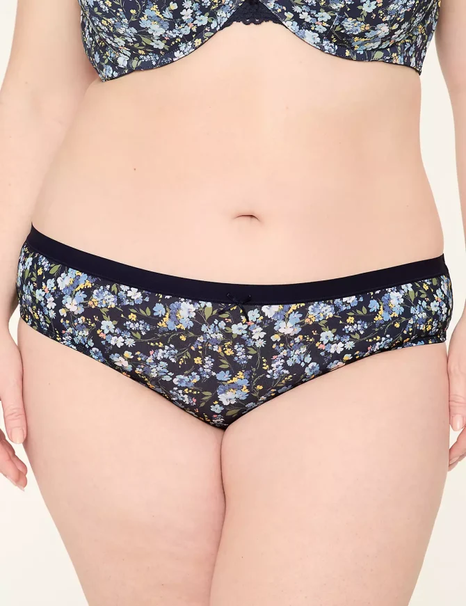 No-Show Lace-Back Hipster Panty