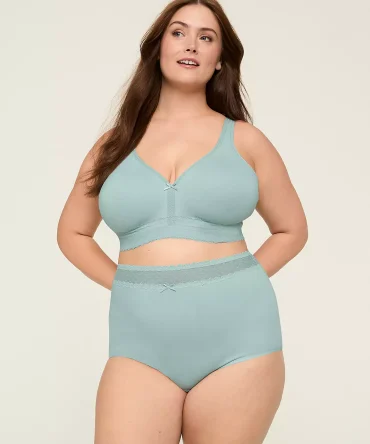 Cotton Lightly Lined No-Wire Bra With Lace