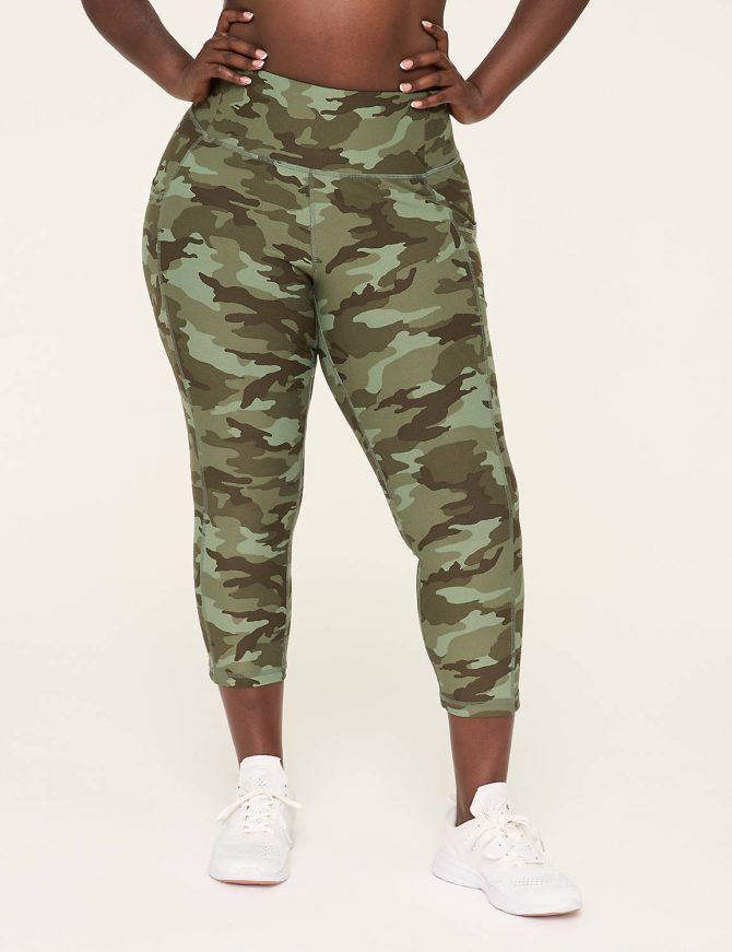 LIVI High-Rise Wicking Capri Legging - Image 5