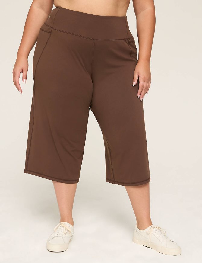 LIVI High-Rise LIVI Soft Wide Leg Crop Pant