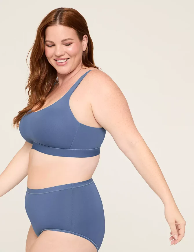 Comfort Bliss No-Wire Lightly Lined Scoop-Neck Bra - Image 3