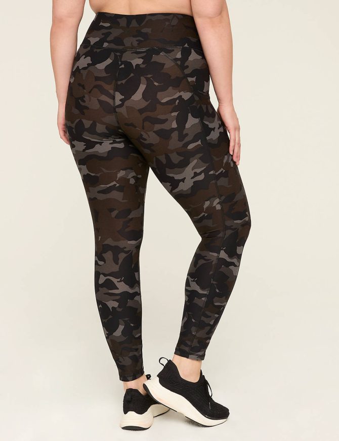 LIVI High-Rise Wicking 7/8 Legging - Image 2