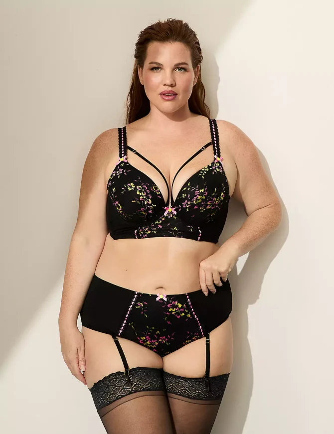 Ribbon Slot Garter Panty - Image 3
