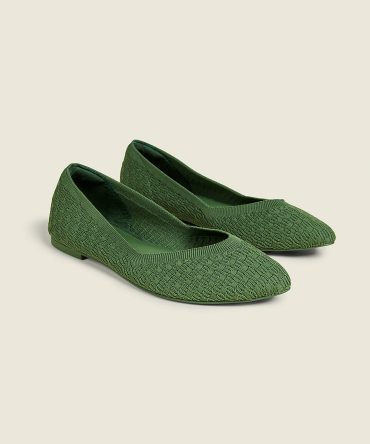 Stretch Knit Pointed Toe Ballet Flat