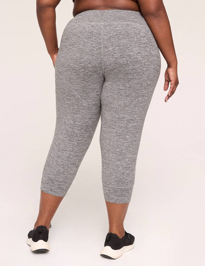 LIVI Soft Capri Jogger - Image 2