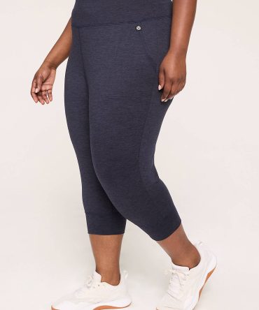 LIVI Soft Capri Jogger