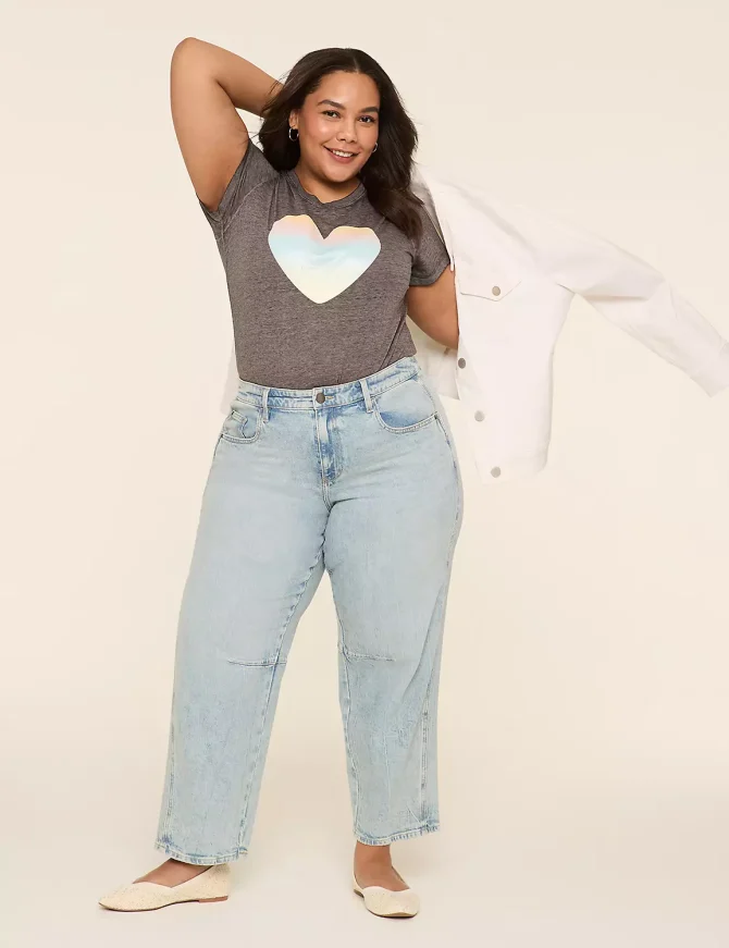 Glitter Ombre Heart Graphic Tee - Image 3