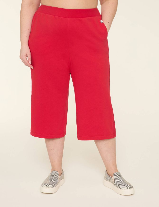 LIVI French Terry Relaxed Straight Capri