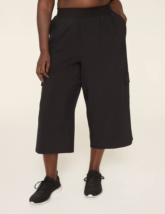 LIVI Stretch Woven Capri Cargo Pant - Image 4