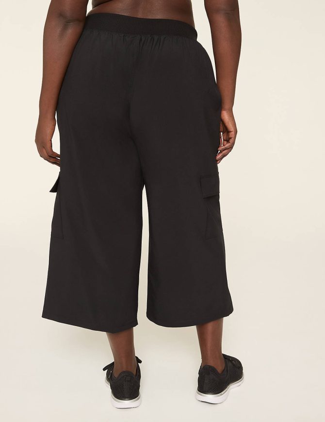 LIVI Stretch Woven Capri Cargo Pant - Image 5