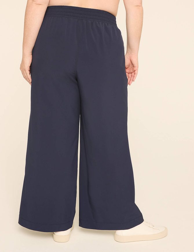 LIVI Woven Relaxed Straight Pant - Image 5